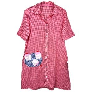 50s Vintage 🌸 ADORABLE Cupcake Red
Gingham Button Down Day Dress House
Coat